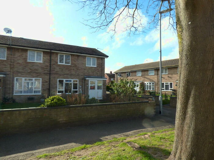 2 Bedroom End Of Terrace House To Rent In Nuffield Close, Gorleston, NR31