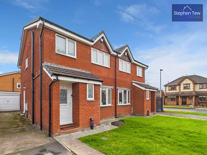 3 Bedroom Semi-Detached House For Sale In Taymouth Road, Blackpool, FY4