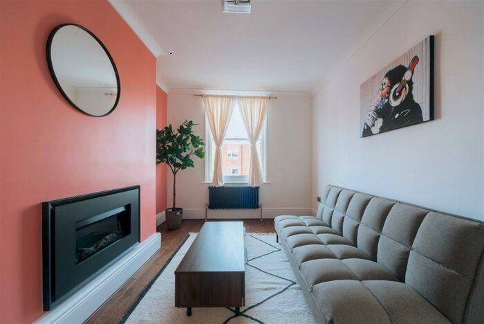 1 Bedroom Flat To Rent In Tufnell Park Road, London, N19