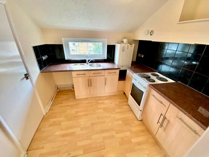 1 Bedroom Flat To Rent In Lincoln Road, Peterborough, PE1