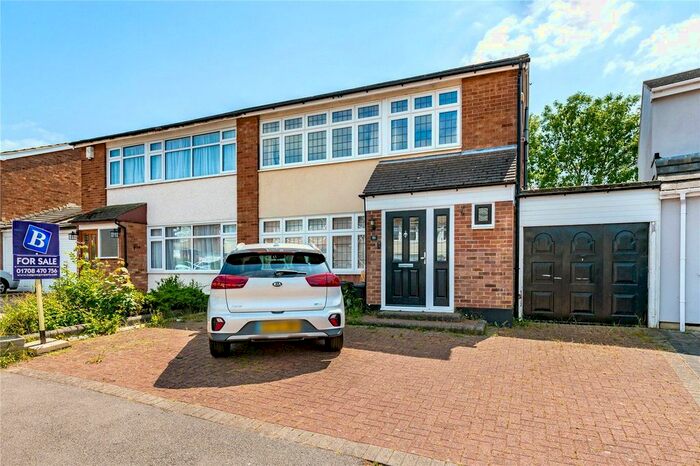 3 Bedroom Semi-Detached House To Rent In Berkeley Drive, Hornchurch, Essex, RM11