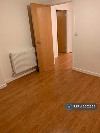 1 Bedroom Flat To Rent In Skyline, Barnsley, S70