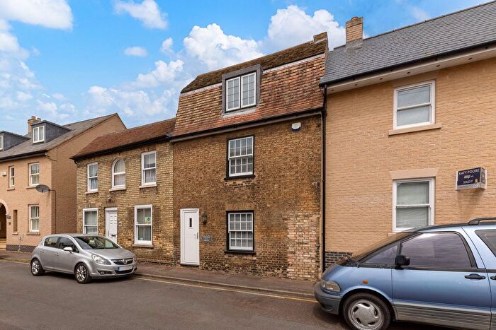 2 Bedroom Terraced House For Sale In West Street, St. Ives, Cambridgeshire, PE27