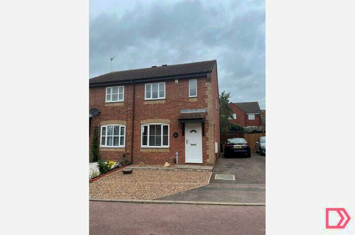 3 Bedroom Semi-Detached House To Rent In Compton Way, Earls Barton, Northampton, NN6
