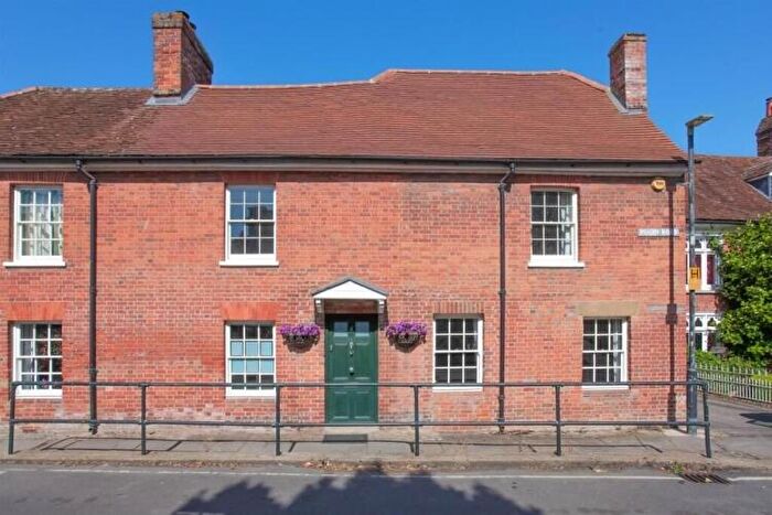 4 Bedroom Cottage To Rent In Priory Road, Wantage, OX12