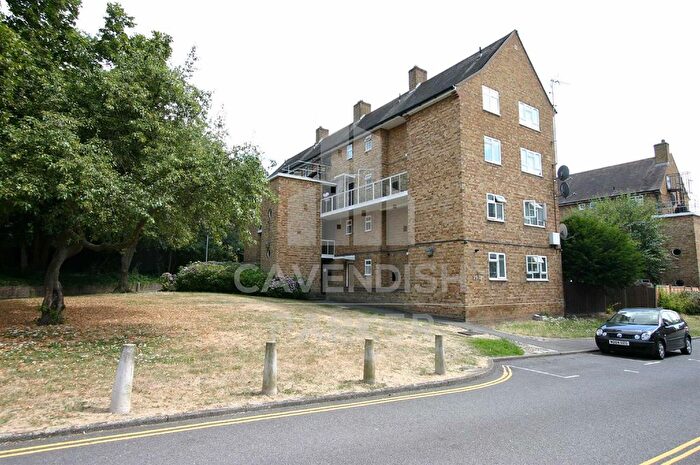 3 Bedroom Flat For Sale In Finchley Road, Finchley Road, NW3