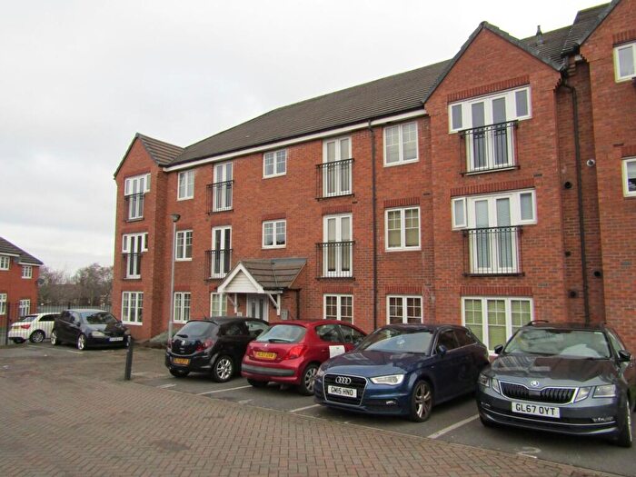 2 Bedroom Flat To Rent In Westley Court, West Bromwich, B71