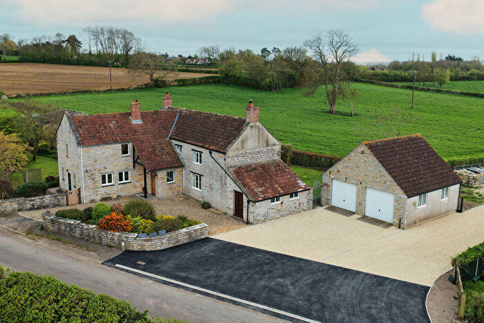 4 Bedroom Detached House For Sale In Burnetts Lane, Baltonsborough, BA6