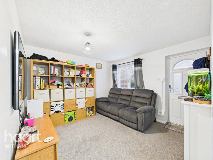 1 Bedroom Maisonette For Sale In Wickham Road, Witham, CM8