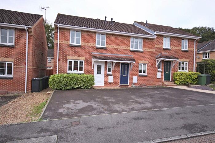 3 Bedroom End Of Terrace House To Rent In Lovage Road, Whiteley, PO15