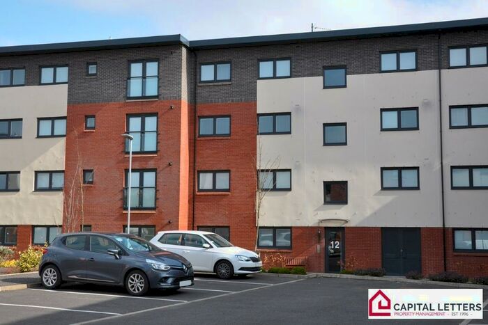 2 Bedroom Flat To Rent In Fingall Road, Renfrew, Renfrewshire, PA4