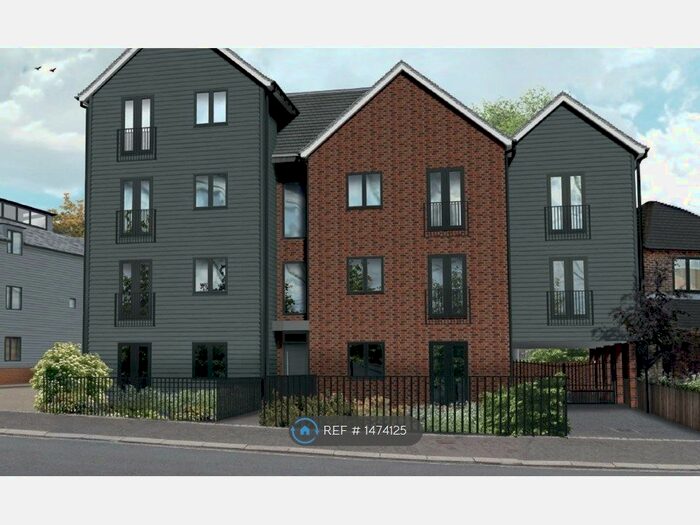 1 Bedroom Flat To Rent In Regal House, East Grinstead, RH19