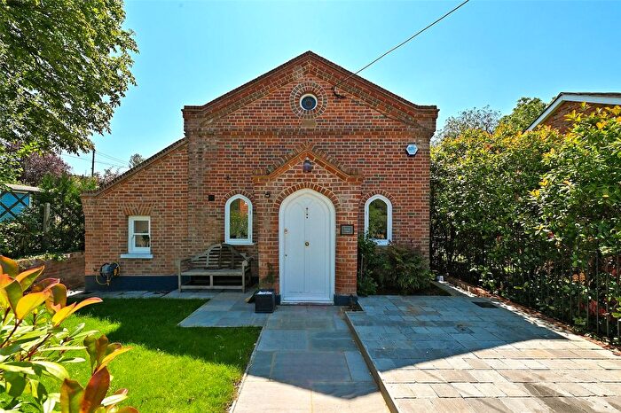 1 Bedroom Detached House To Rent In Paley Street, Maidenhead, SL6