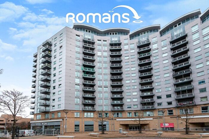 2 Bedroom Flat To Rent In Crown Heights, Alencon Link, Basingstoke, RG21