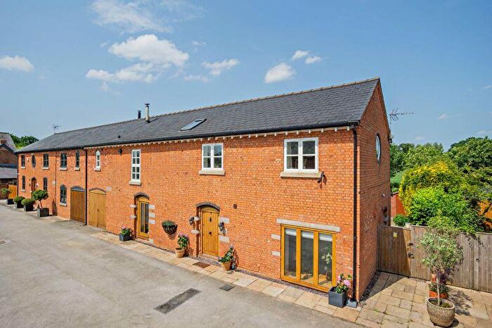 4 Bedroom Barn Conversion For Sale In Ridley, Nr Tarporley, CW6