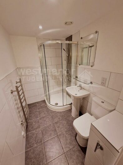 2 Bedroom Apartment To Rent In A Welford Place, Leicester, Leicestershire, LE1