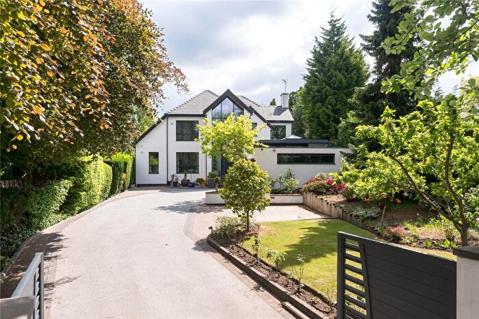 4 Bedroom Detached House For Sale In Yew Tree Way, Prestbury, Macclesfield, Cheshire, SK10