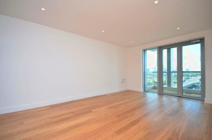 2 Bedroom Flat To Rent In Barking Road, Canning Town, London, E16