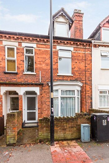 3 Bedroom Terraced House To Rent In Carholme Road, Lincoln - Student Property, LN1