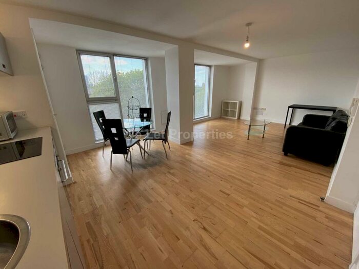 2 Bedroom Apartment To Rent In Emmeline Tower, Dalton Street, M40