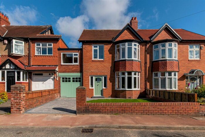 5 Bedroom Semi-Detached House For Sale In Rokeby Drive, Kenton, Newcastle Upon Tyne, NE3
