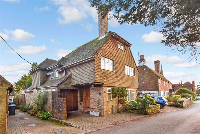 4 Bedroom Detached House For Sale In North Lane, West Hoathly, West Sussex, RH19