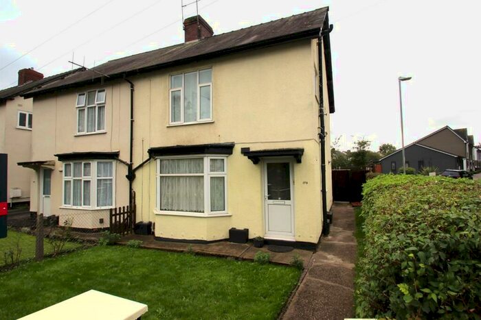 3 Bedroom Property To Rent In Hewell Road, Redditch, B97