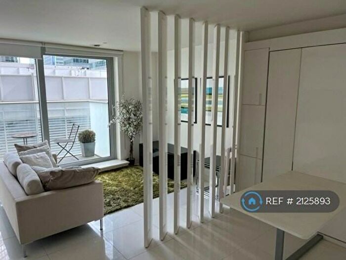 Studio To Rent In Pan Peninsula Square, London, E14