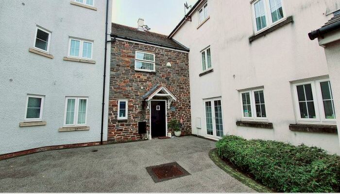 2 Bedroom House To Rent In Eastcliff, Portishead, BS20