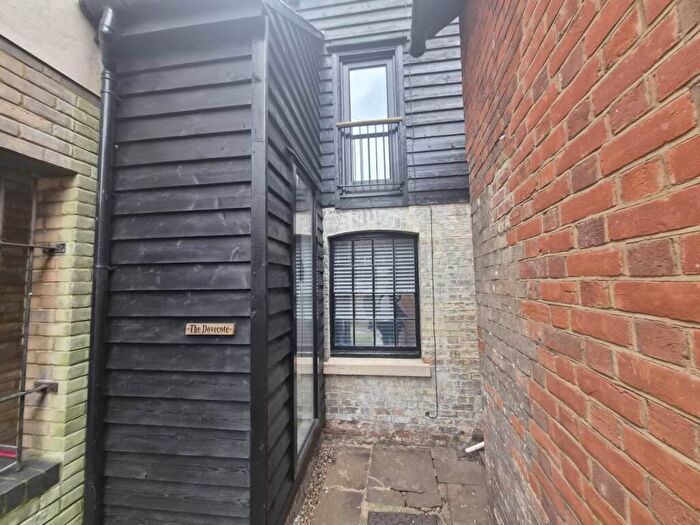 1 Bedroom Maisonette To Rent In Talbot Yard, Royston, SG8