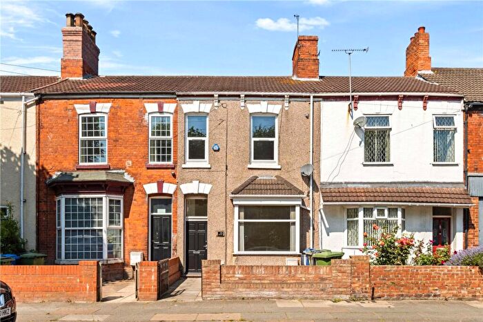 2 Bedroom Property For Sale In Hainton Avenue, Grimsby, DN32