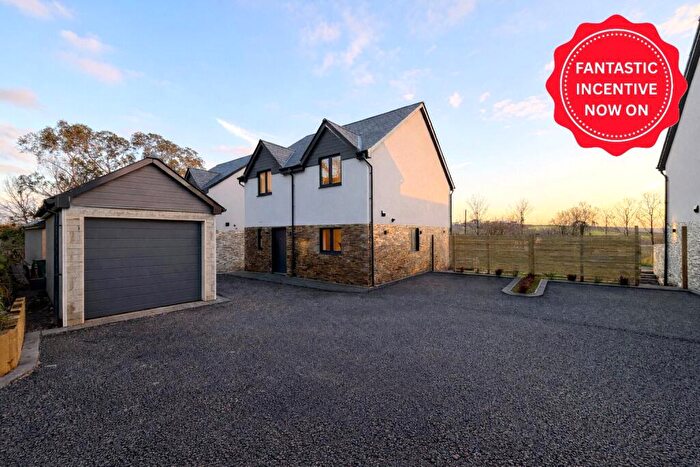 3 Bedroom Detached House For Sale In Lower Park Road, Braunton, Devon, EX33