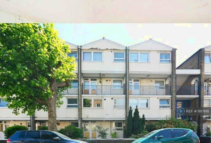 3 Bedroom Maisonette To Rent In Dalston, London, N1