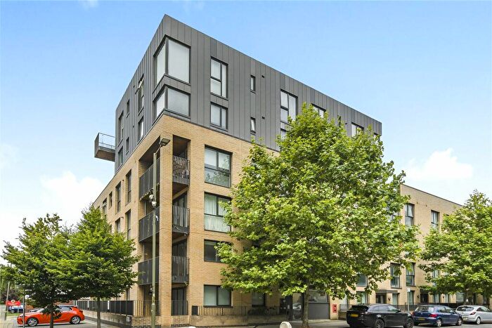 1 Bedroom Apartment To Rent In Bristol Avenue, Colindale, NW9