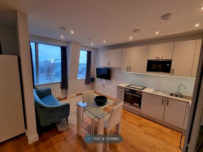 Studio To Rent In Archer Court, Feltham, TW13