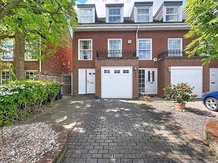 3 Bedroom End Of Terrace House For Sale In John Nash Square, Kenilworth, CV8