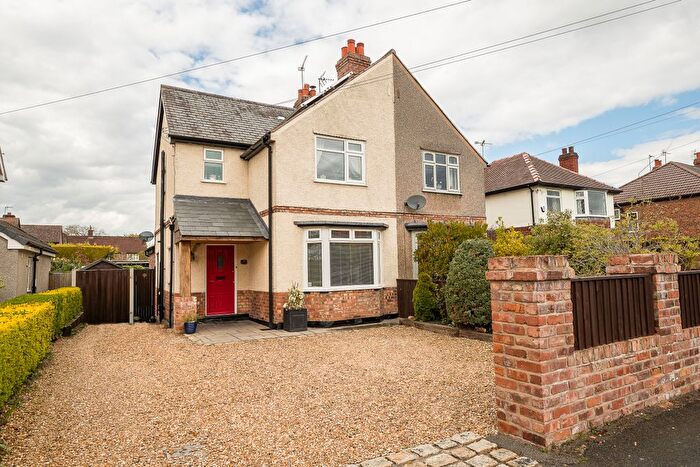 3 Bedroom Semi-Detached House For Sale In Brooke Avenue, Chester, CH2