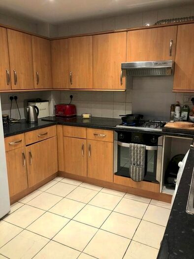 4 Bedroom Terraced House To Rent In Spindlewood Gardens, Croydon, CR0