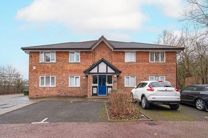 1 Bedroom Flat For Sale In Cumberland Place, Hither Green, London, SE6