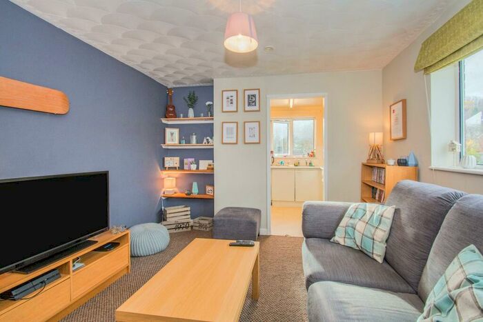 1 Bedroom Property To Rent In Glyncoed Road, Pentwyn, Cardiff, CF23