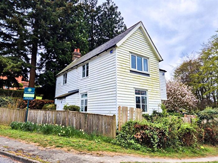 3 Bedroom Detached House For Sale In Scotsford Road, Broad Oak, TN21