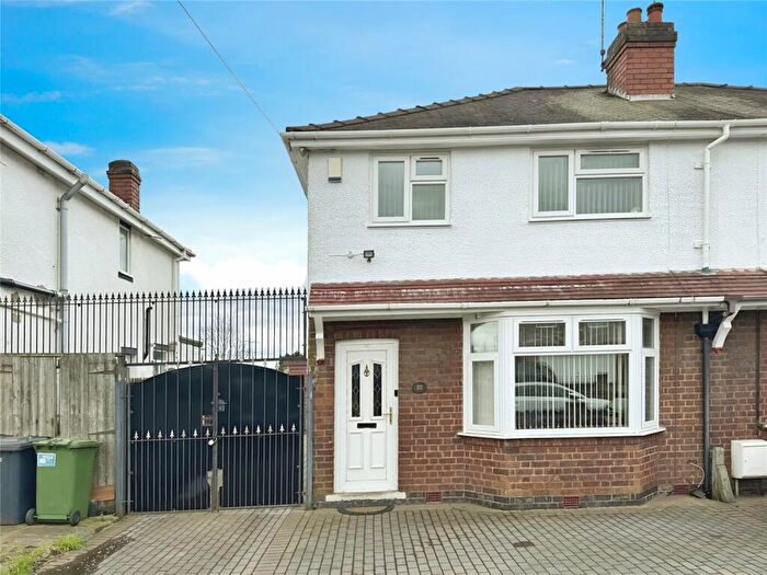 3 Bedroom Semi-Detached House To Rent In Goodyers End Lane, Bedworth, Warwickshire, CV12