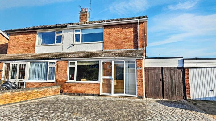 3 Bedroom Semi-Detached House For Sale In Balmoral Road, Mountsorrel, LE12