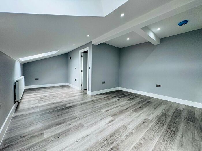 Apartment To Rent In Barley Way Fleet, GU51