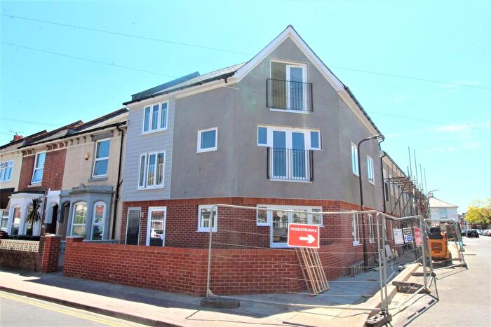 2 Bedroom Flat To Rent In Langley Road, Portsmouth, PO2