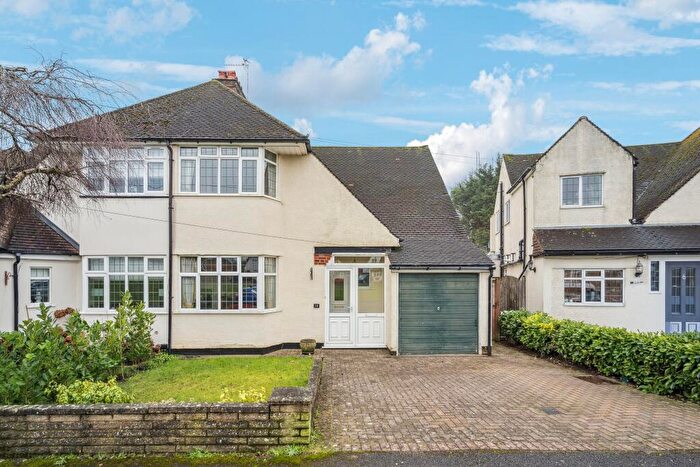 3 Bedroom Semi Detached House For Sale In Highfield Close, Amersham, HP6