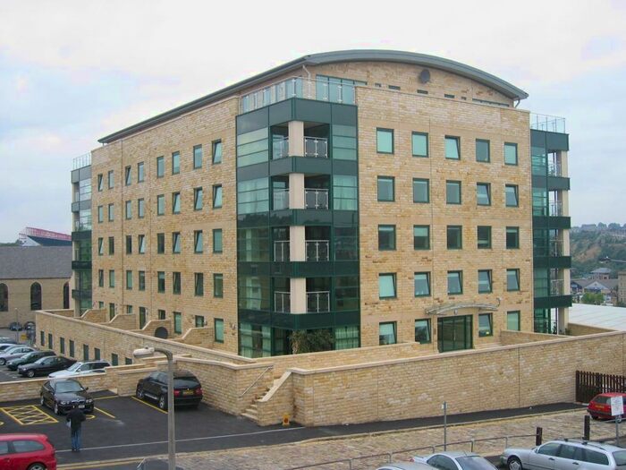 2 Bedroom Apartment To Rent In Stonegate House, Stone Street, Bradford, West Yorkshire, BD1