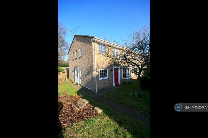 2 Bedroom Maisonette To Rent In Cavendish Grove, Winchester, SO23