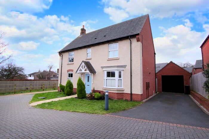 4 Bedroom Detached House For Sale In East Lawn Drive, Doveridge, Ashbourne., DE6