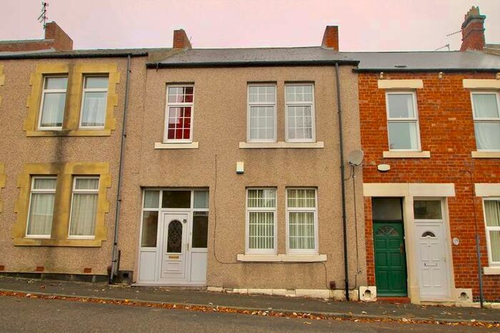 3 Bedroom Terraced House To Rent In Wordsworth Street, Gateshead, NE8